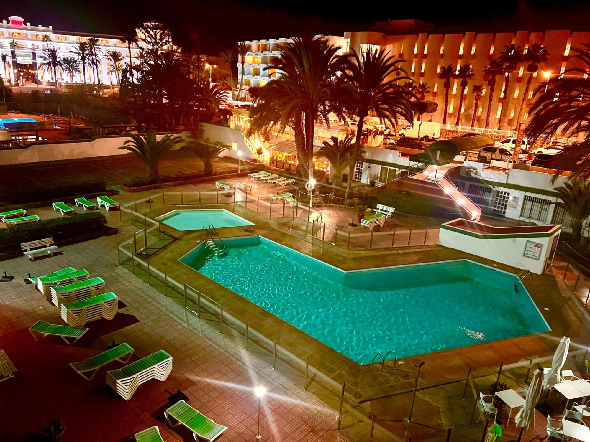 Solymar Premium Apartment 2 San Bartolome de Tirajana  Exterior photo
